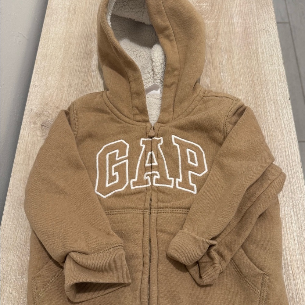 GAP Toddler Tan Logo Sherpa Hoodie Sweatshirt and Sweatpants 18-24 Months